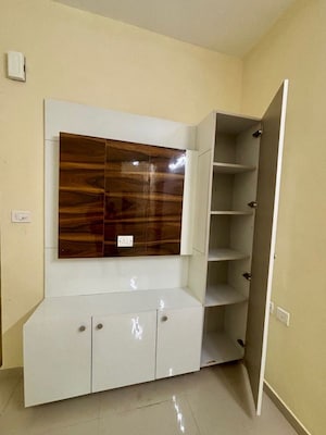 Furnished Amenities in 2 BHK Apartment at Pyramid Pride, Sector 76 – for Sale