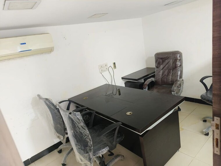 Team Area, ashford-vikas-paradise Commercial Office Space 500 Sq.Ft. In Mulund West Mumbai 10590814