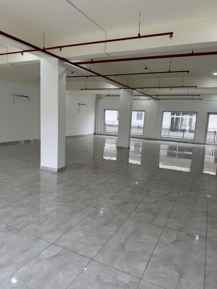  Parking, sector 82 Commercial Office Space 3200 Sq.Ft. In Sector 82 Mohali 10590828