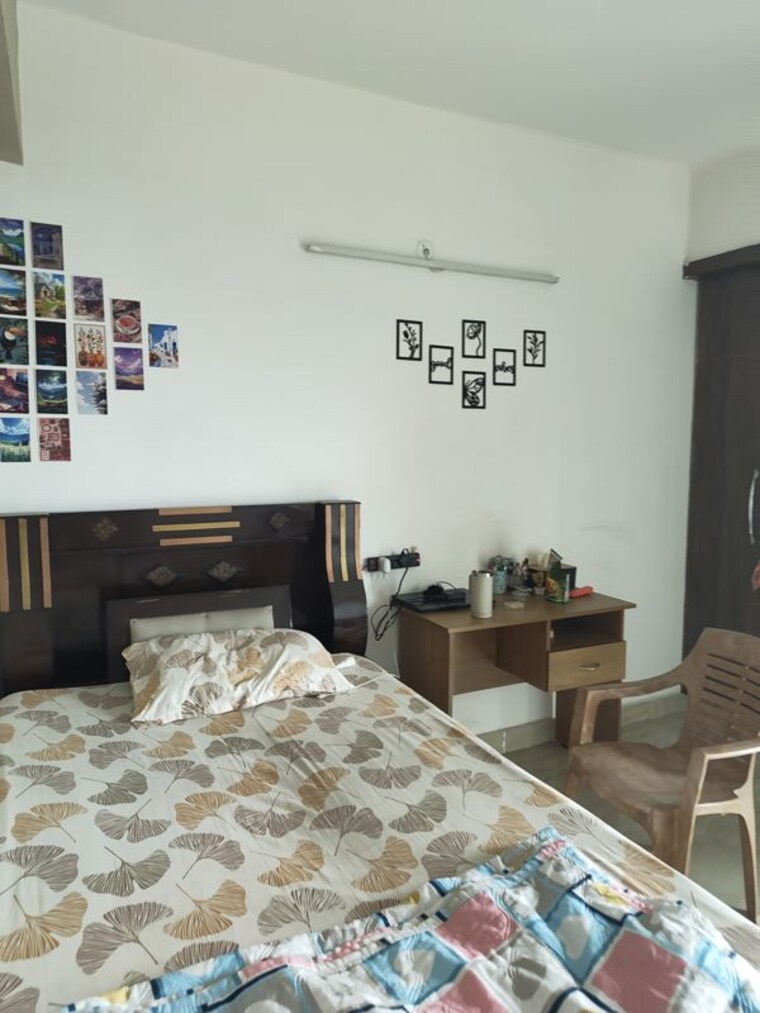 Bedroom, rho i greater noida 3 Bedroom 162 Sq.Mt. Independent House In Rho I Greater Noida Greater Noida 10590825