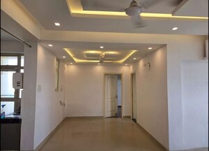 Room in 3 BHK Apartment at Amar Shaheed Path – for Rent