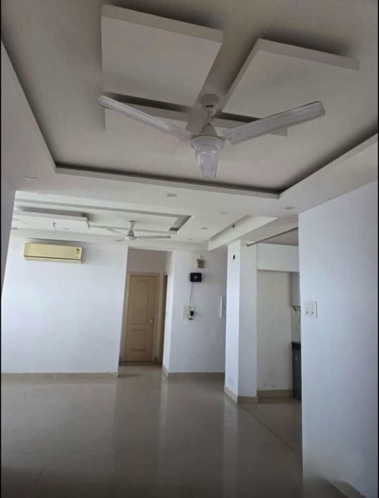 Room, amar shaheed path 3 Bedroom 1900 Sq.Ft. Apartment In Amar Shaheed Path Lucknow 10590844