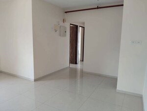Room in 3 BHK Apartment at Dedhia Estate, Matunga East – for Rent
