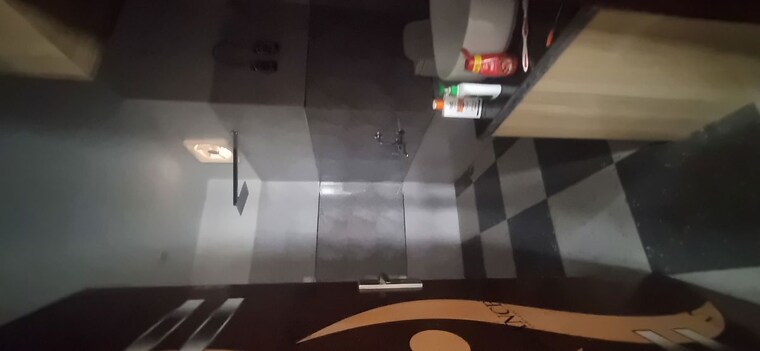 Kitchen, sai-kunj-new-palam-vihar 2 Bedroom 900 Sq.Ft. Builder Floor In New Palam Vihar Phase 3 Gurgaon 10590855