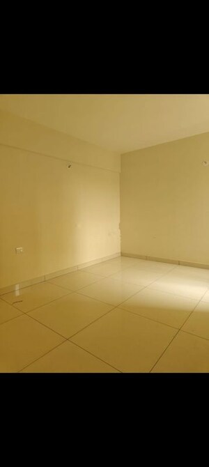 Room in 2.5 BHK Apartment at Salarpuria Sattva Bliss, Budigere Cross – for Sale