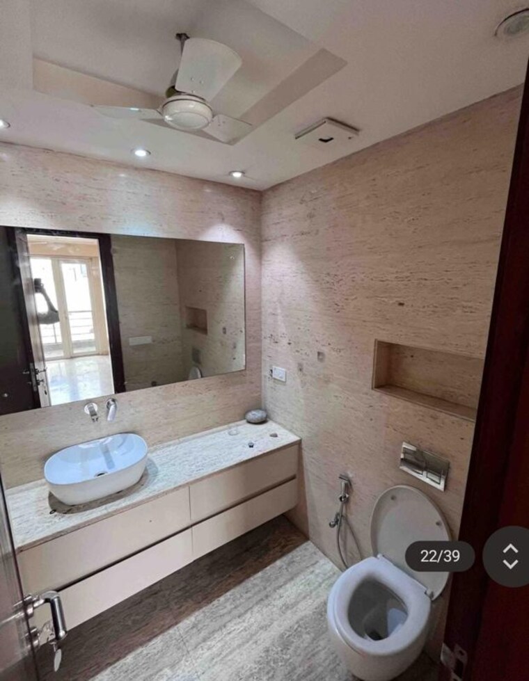 Kitchen, panchsheel park 4 Bedroom 2700 Sq.Ft. Builder Floor In Panchsheel Park Delhi 10590885