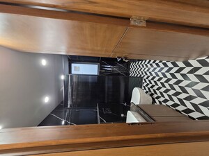 Gym in 3 BHK Builder Floor at Palam Vihar – for Sale