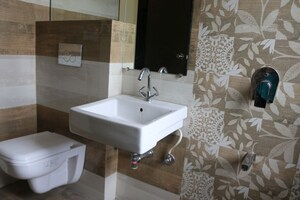 Bathroom in 4 BHK Apartment at Bhusari Colony – for Rent
