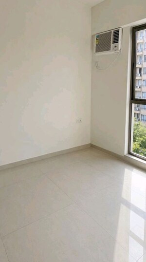 Room in 1 BHK Apartment at Lodha Crown Kolshet, Kolshet Road – for Sale