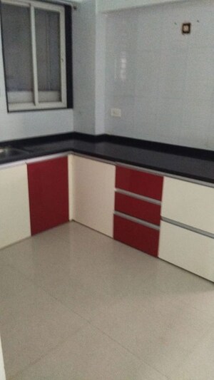 Room in 2 BHK Apartment at Yash Sankul, Pimple Saudagar – for Rent