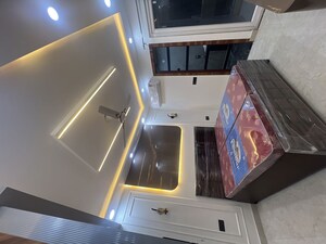 Master Bedroom in 4 BHK Builder Floor at Dwarka Mor – for Rent