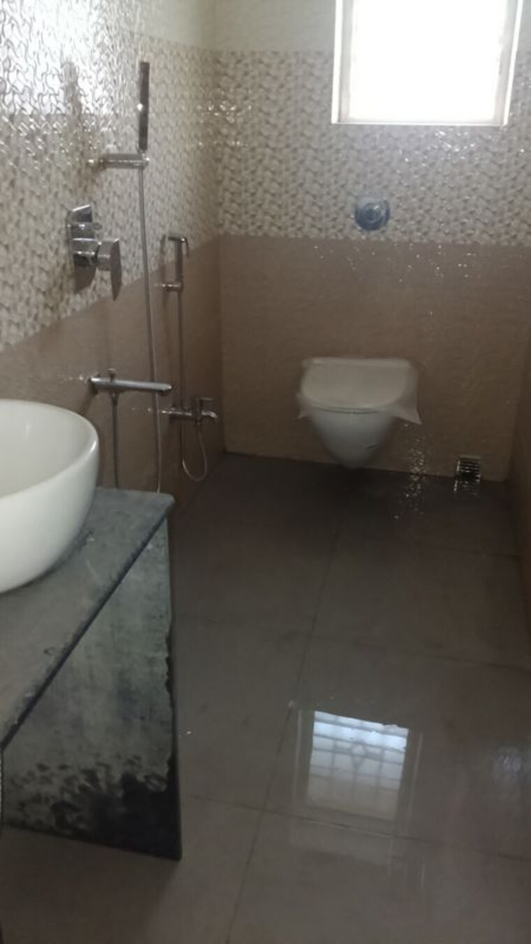 Bathroom, new town action area 1 3 Bedroom 1250 Sq.Ft. Apartment In New Town Action Area 1 Kolkata 10590921