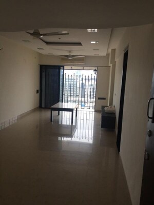 2 BHK Apartment For Rent in Bandra West