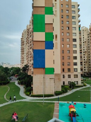 2 BHK Apartment For Rent in Unitech Fresco, Sector 50