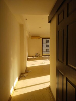 Bathroom in 2 BHK Apartment at Unitech Fresco, Sector 50 – for Rent