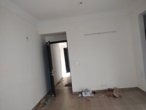 Building Lobby in 2 BHK Apartment at Unitech Fresco, Sector 50 – for Rent