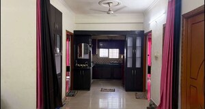 Building Lobby in 3 BHK Apartment at Nishatganj Talkatora – for Rent