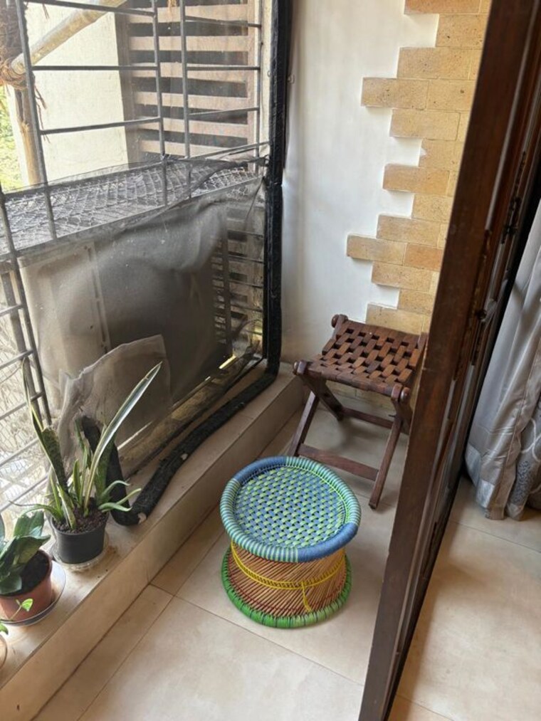 Balcony, dlh-orchid 2.5 Bedroom 710 Sq.Ft. Apartment In Andheri West Mumbai 10590946