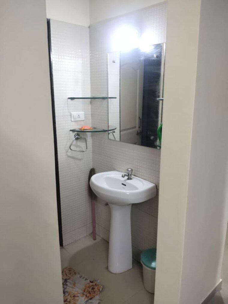 Bathroom, pimpri 1 Bedroom 666 Sq.Ft. Apartment In Pimpri Pune 10590859