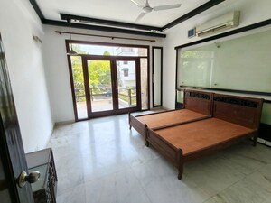 Bedroom in 3 BHK Builder Floor at Defence Colony – for Rent