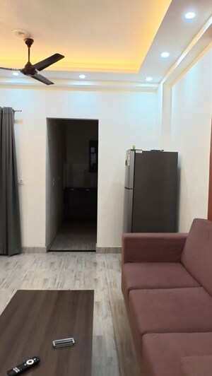 Bedroom in 2 BHK Builder Floor at Sector 43 – for Rent
