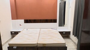 2 BHK Builder Floor For Rent in Sector 43