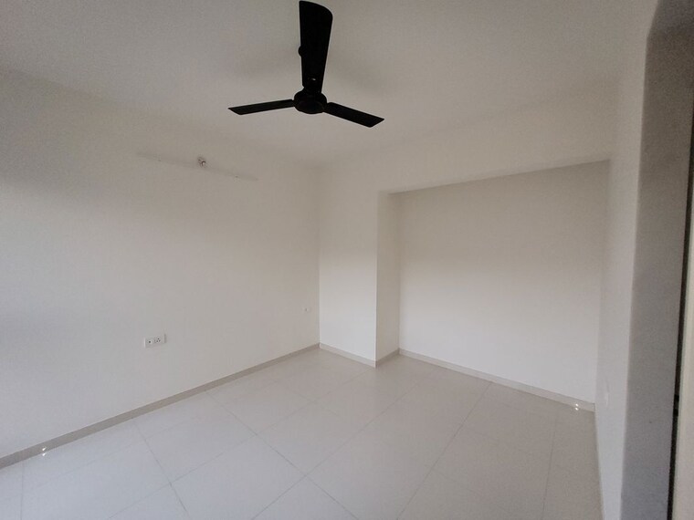 Room, godrej-emerald 2 Bedroom 707 Sq.Ft. Apartment In Ghodbunder Road Thane 10591026