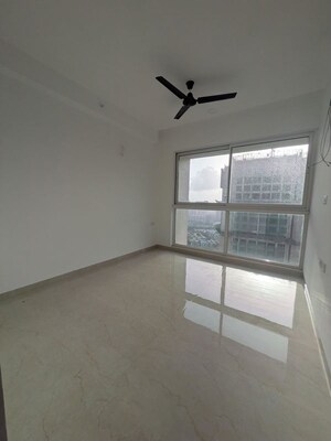 Room in 4 BHK Apartment at Aurum Q Residences, Ghansoli – for Sale