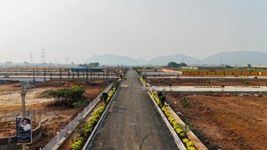  Plot – Garden View at Sri Sai Pragathi Heights, Gosala - for Sale
