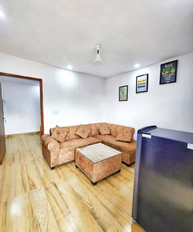 Living Room, saket 1 Bedroom 580 Sq.Ft. Builder Floor In Saket Delhi 10591050