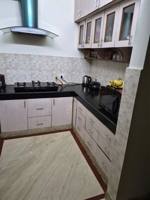 Kitchen in 2 BHK Builder Floor at Sector 43 – for Rent