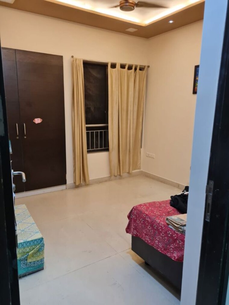 Bedroom, lodha-luxuria-priva 2 Bedroom 1000 Sq.Ft. Apartment In Majiwada Thane 10591072