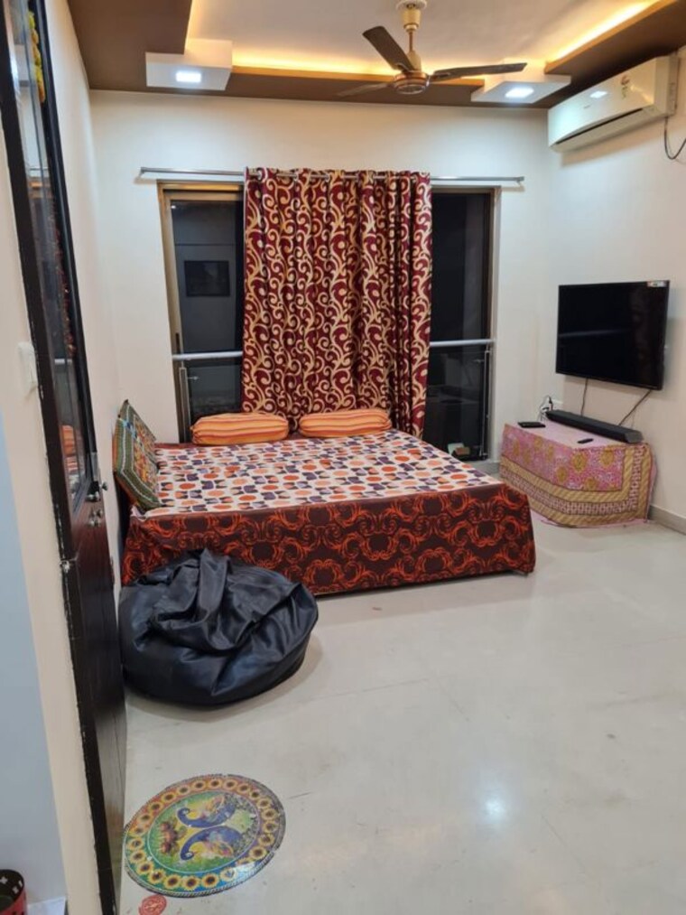 Bedroom, lodha-luxuria-priva 2 Bedroom 1000 Sq.Ft. Apartment In Majiwada Thane 10591072