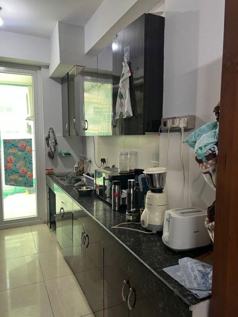 Kitchen, sector 30 1.5 Bedroom 300 Sq.Mt. Villa In Sector 30 Noida 10591073