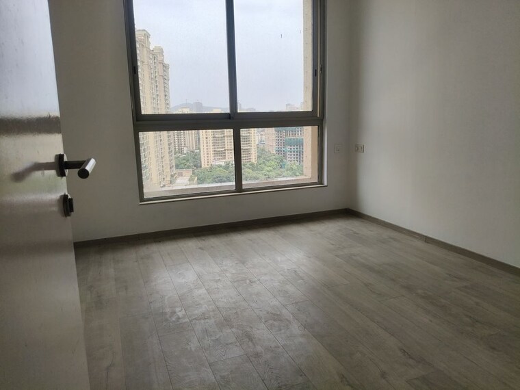 Room, hiranandani estate 3 Bedroom 1100 Sq.Ft. Apartment In Hiranandani Estate Thane 10591106