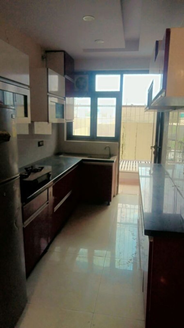 Kitchen, sector 46 3 Bedroom 200 Sq.Mt. Independent House In Sector 46 Noida 10591120