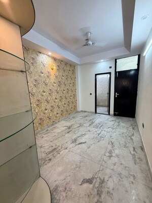 Bedroom in 2 BHK Builder Floor at Indrapuram – for Rent