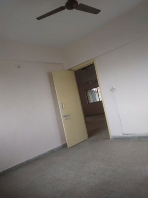 Room in 3 BHK Apartment at Rail Vihar CHS, Kharghar Sector 4 – for Sale
