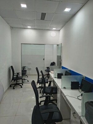  Office Space For Rent in Mulund West