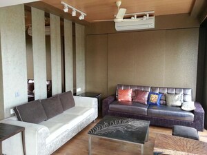 Bedroom in 3 BHK Builder Floor at Vasant Vihar – for Rent