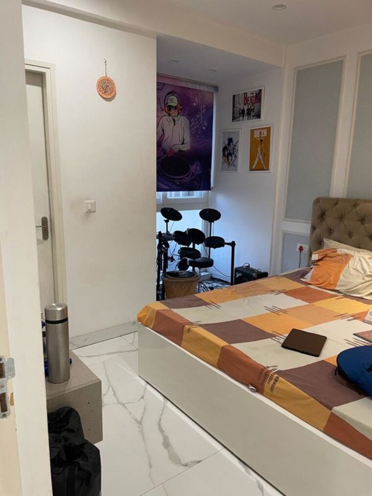 Team Area, dlf-the-wellington-estate 3 Bedroom 1450 Sq.Ft. Apartment In Dlf Phase V Gurgaon 10591158