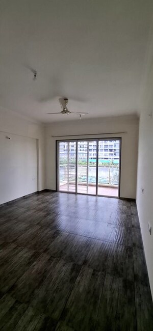 Room in 2 BHK Apartment at Supreme Palms 2, Balewadi – for Sale