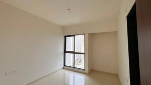 Room in 2 BHK Apartment at Runwal Eirene, Balkum Pada – for Rent