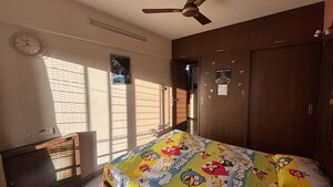 Bedroom in 2 BHK Apartment at Riddhi Tower, Malad East – for Rent