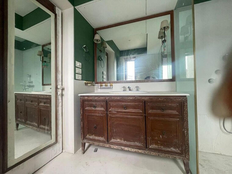 Kitchen, khar west 2 Bedroom 700 Sq.Ft. Apartment In Khar West Mumbai 10591157