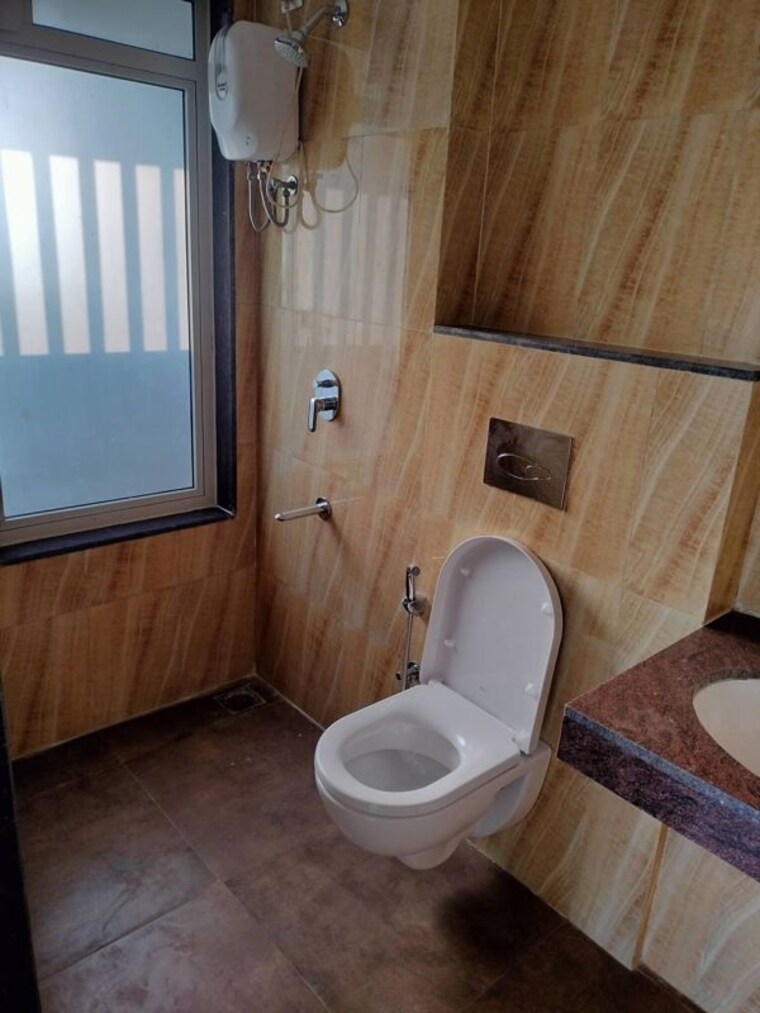 Bathroom, lodha-amara 2 Bedroom 735 Sq.Ft. Apartment In Kolshet Road Thane 10591173