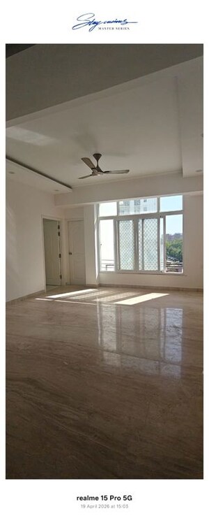 Room in 3 BHK Apartment at Chandra Panorama, Sushant Golf City – for Rent