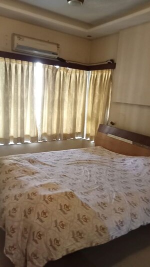 Bedroom in 3 BHK Apartment at Raheja Tipco Heights, Malad East – for Rent
