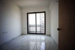 Room in 3 BHK Apartment at Sargasan – for Sale
