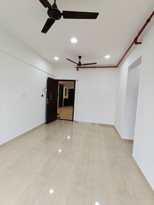 Room in 1 BHK Apartment at Mahindra Alcove, Chandivali – for Rent